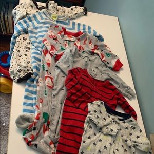 Six footed pajamas size 3 to 6 month